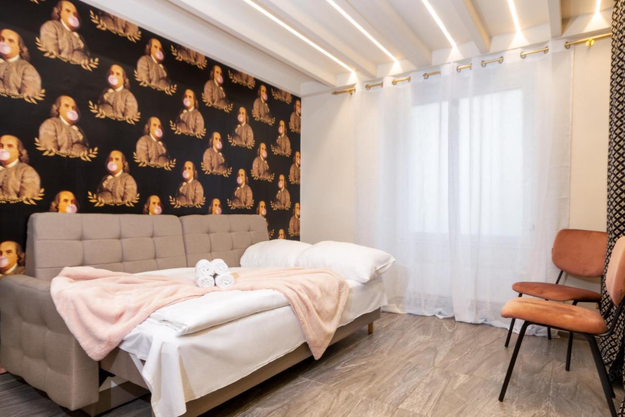 Appartamento Zentral - Netflix - 2 Stoecke - Arbeitsplatz Vienna Esterno foto