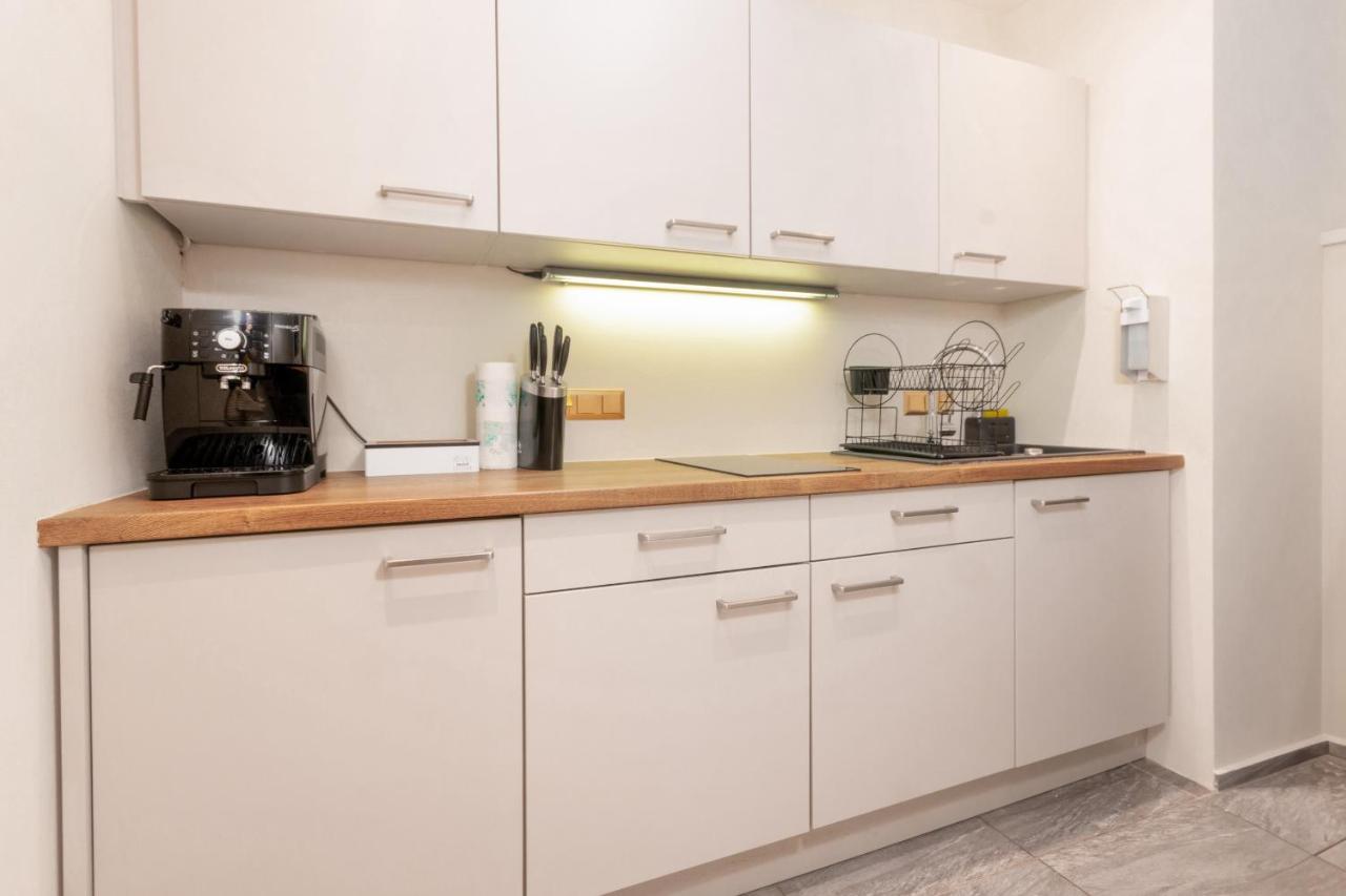 Appartamento Zentral - Netflix - 2 Stoecke - Arbeitsplatz Vienna Esterno foto